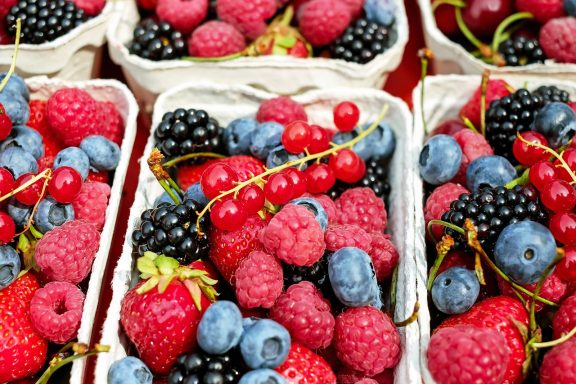 Mixed Berries ~ anti-oxidant, skin health, weight loss,
